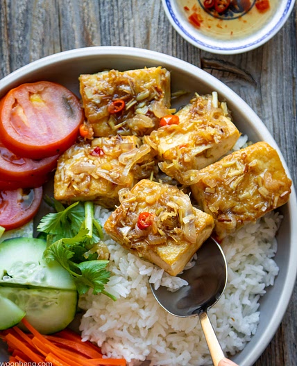 Lemongrass Tofu - 香茅豆腐