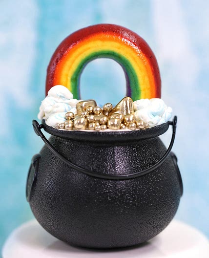 Pot of Gold St. Patrick's Day Cake Cups