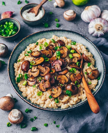 Cremiges Pilz-Risotto (vegan + GF)