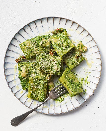 Salad Leaf Pesto Pasta