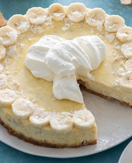 Banana Cream Cheesecake (Copycat)