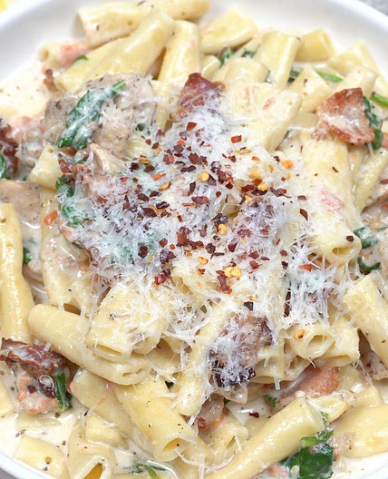 Instant Pot Creamy Bacon Chicken Pasta