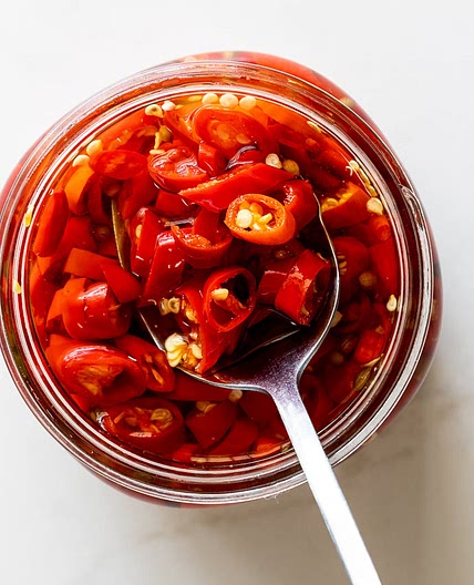 Easy quick pickled chillies