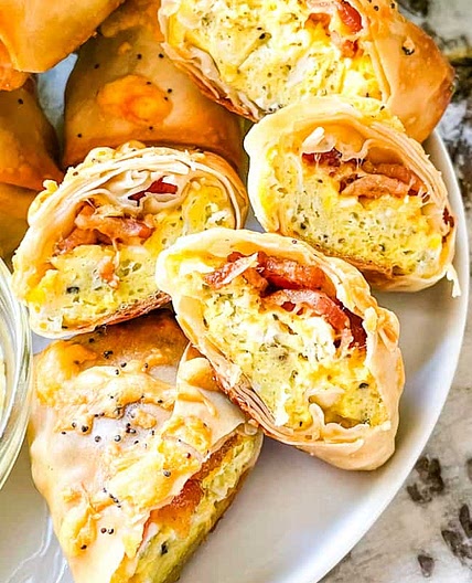 Bacon and Egg Rolls