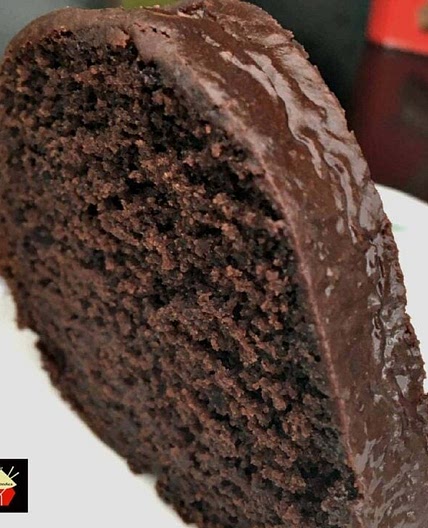 Nanny’s Chocolate Fudge Brownie Cake