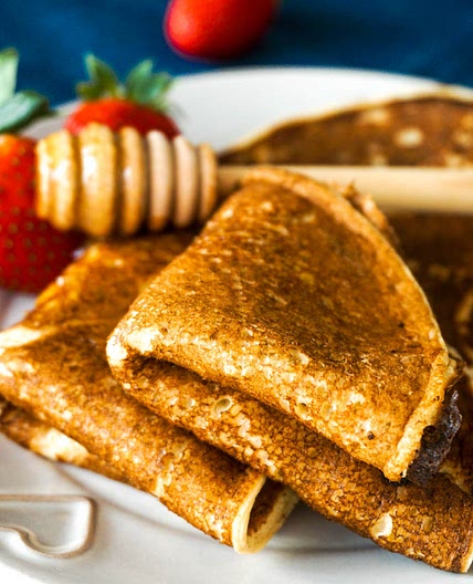 Fluffy Greek Yogurt Pancakes Recipe