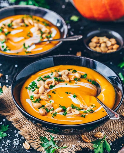 Roasted Pumpkin Soup (creamy, vegan recipe)