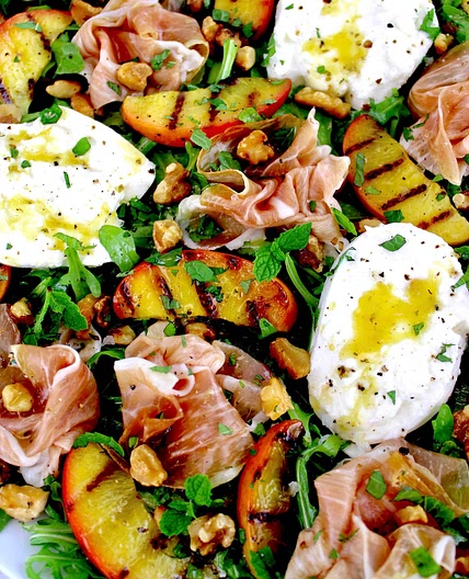 Grilled Peach Burrata Salad with Prosciutto