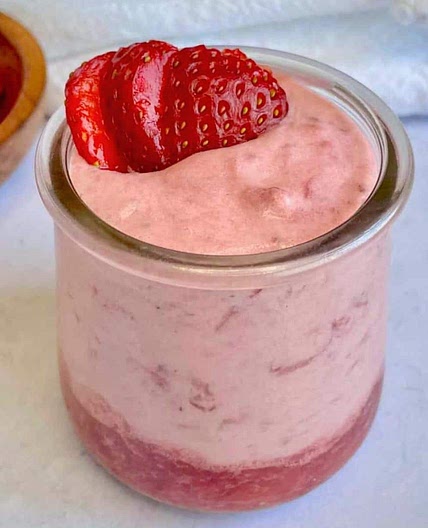 Vegan Strawberry Mousse