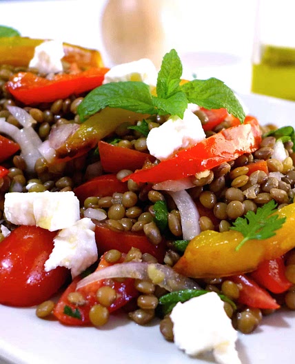 Delicious Greek Lentil Salad Recipe with Feta cheese (Fakes Salata)