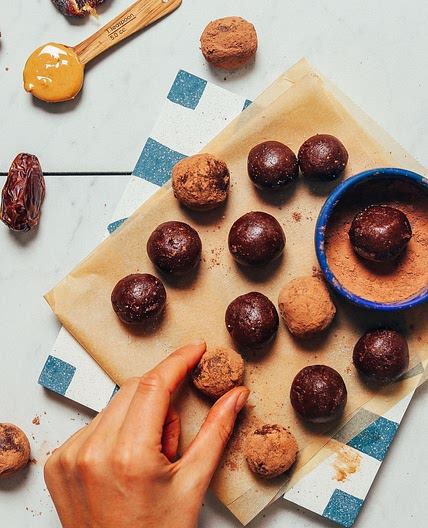10-Minute Chocolate Truffles (Date-Sweetened)