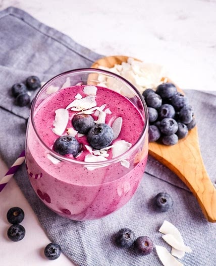 Healthy Blueberry Smoothie