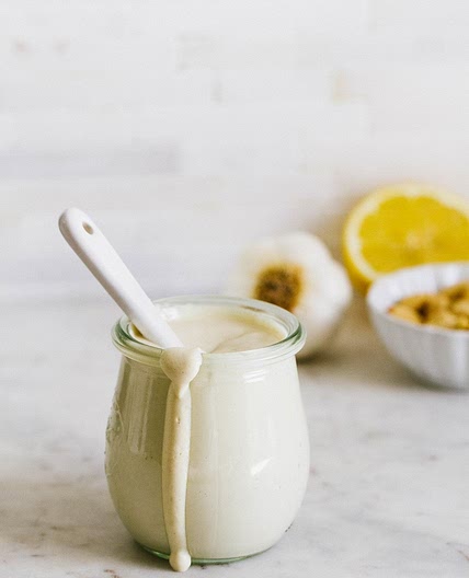 VEGAN AIOLI (2-MINUTE + OIL-FREE)