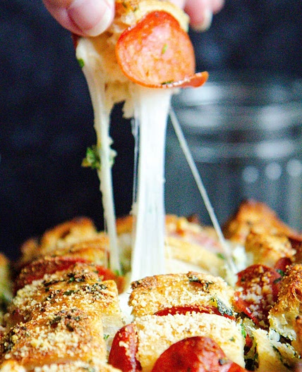 Pepperoni Pull-Apart Bread Recipe