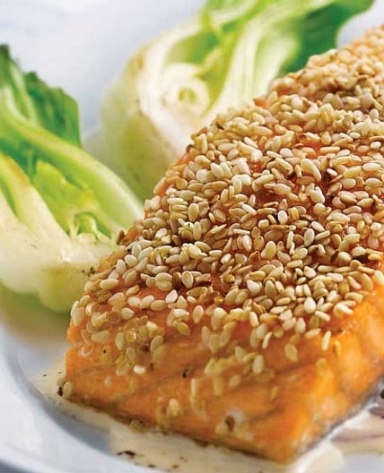 Sesame Salmon Fillets with Red Onion and Ginger Cream