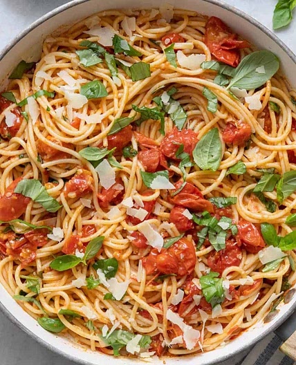 Pasta with Cherry Tomatoes