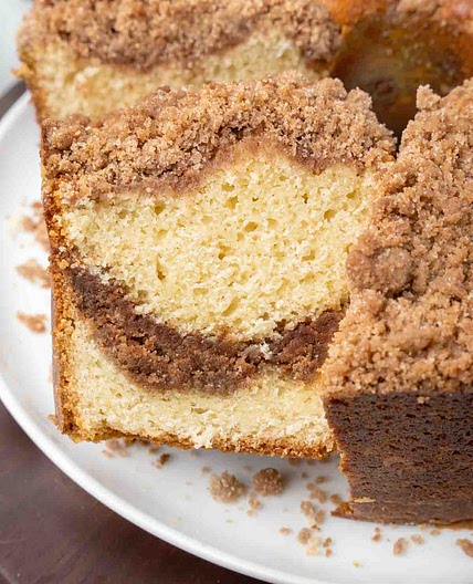 Cinnamon Streusel Coffee Cake