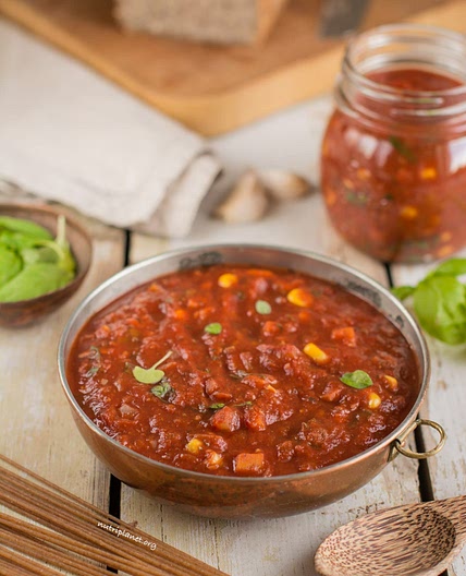 Homemade Tomato Pasta Sauce