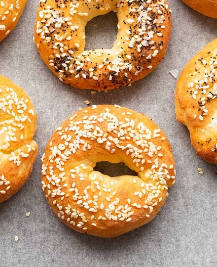 Air Fryer Bagels (2 Ingredients!)