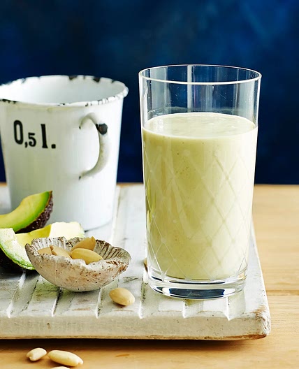 Almond and avocado protein smoothie