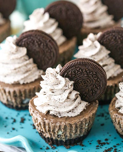 Mini No Bake Oreo Cheesecakes