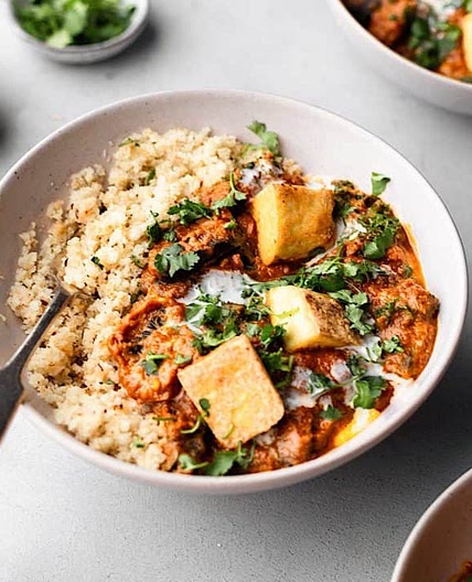 Mushroom and Tofu Tikka Masala with Cauliflower Rice