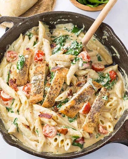 Chicken Bacon Spinach Pasta