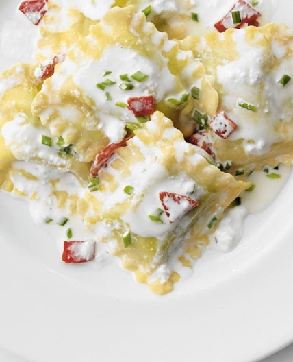 Ravioli with Ricotta and Roasted Red Peppers