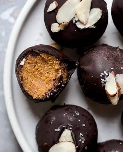 Pumpkin Pie Truffles