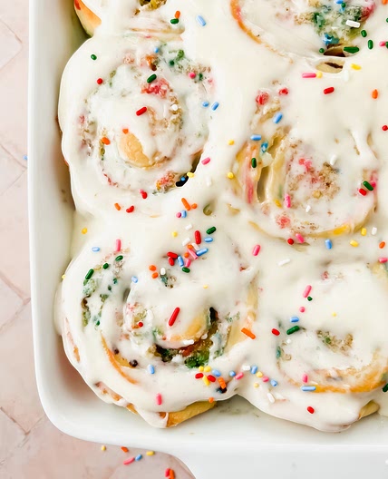 Funfetti Cinnamon Rolls