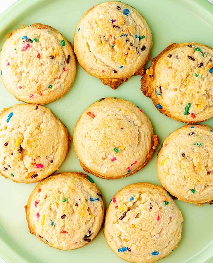 Keto Birthday Cookies - 2 net carbs!