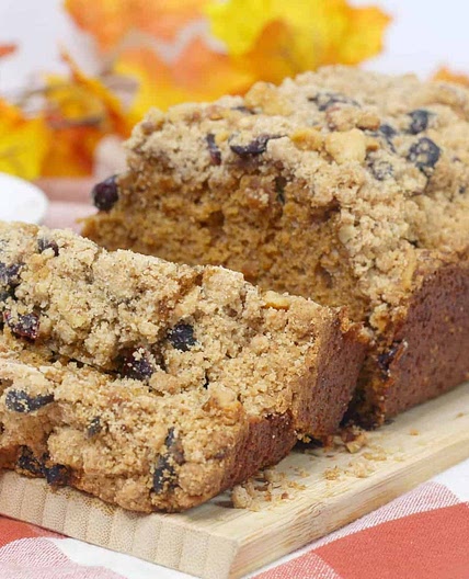 Pumpkin Cranberry Walnut Streusel Bread Recipe