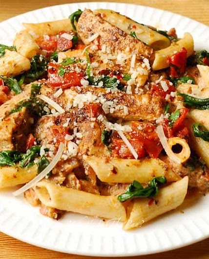 Creamy Chicken Pasta with Bacon