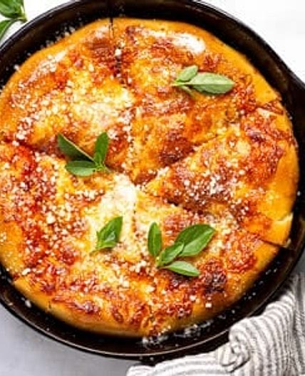 Cast Iron Skillet Pizza