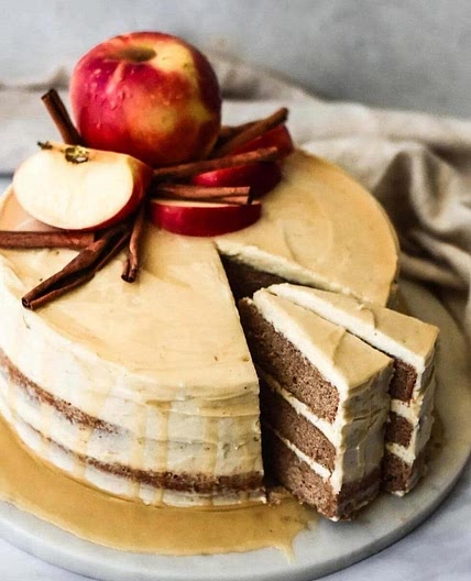 Festive Bourbon Apple Cider Cake