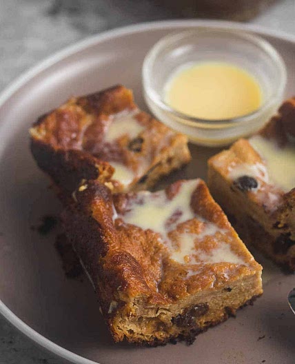 Mamallena Recipe (Panamanian Bread Pudding with raisins)