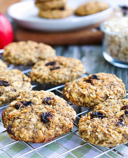 Apple Oatmeal Cookies