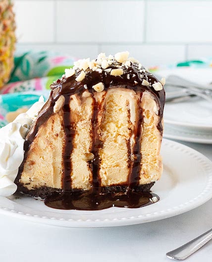 Duke's Hula Pie (Copycat Recipe)