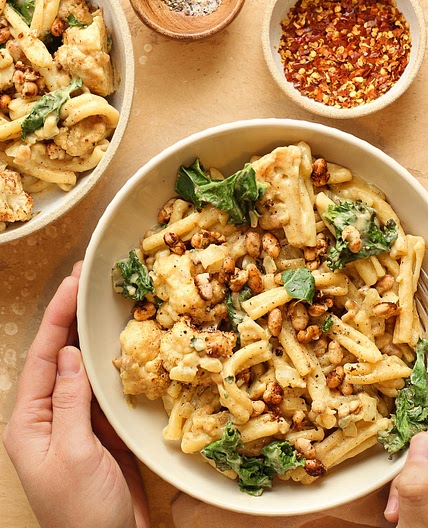 Pasta with Cauliflower, White Beans, and Kale