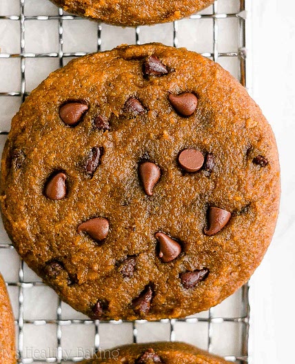 Healthy One-Bowl Flourless Pumpkin Chocolate Chip Cookies