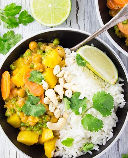 Easy Vegan Chickpea Curry with Potatoes