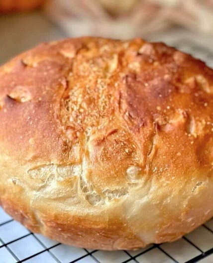 3-Ingredient Easy No-Knead Bread