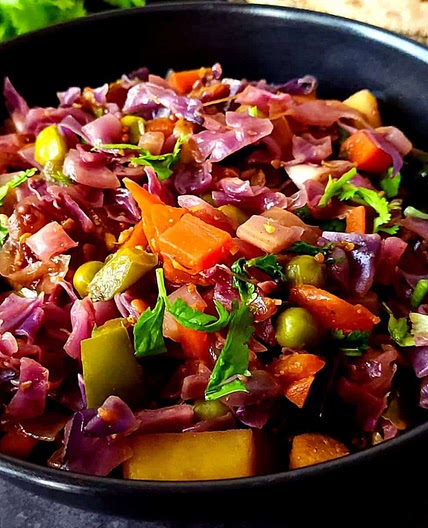 Easy Indian red cabbage stir fry