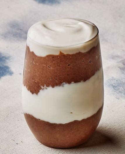 Chocolate-Cashew Chia Pudding