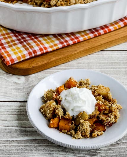 Low-Sugar Pumpkin Apple Crumble