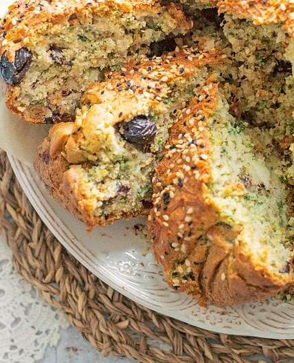 Halloumi and black olive cake