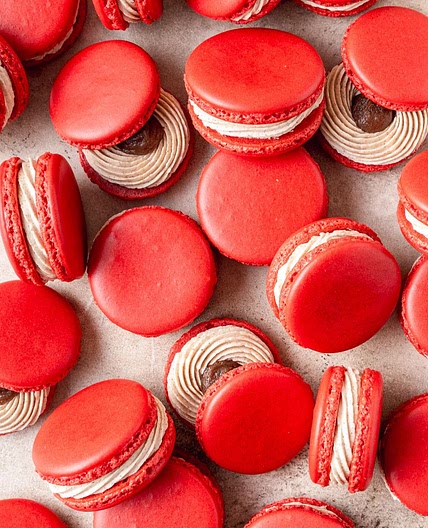 Cinnamon Apple Butter Macarons