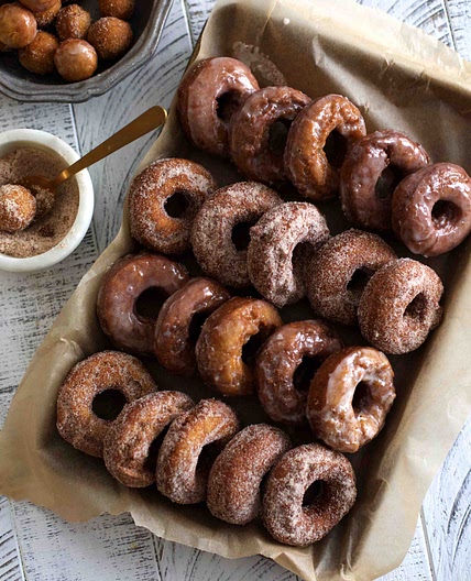 Pumpkin Sour Cream Donuts