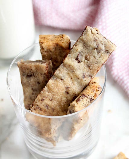 Chocolate Chip Cookie Sticks