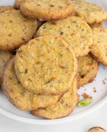 Pistachio Cornmeal Butter Cookie Recipe